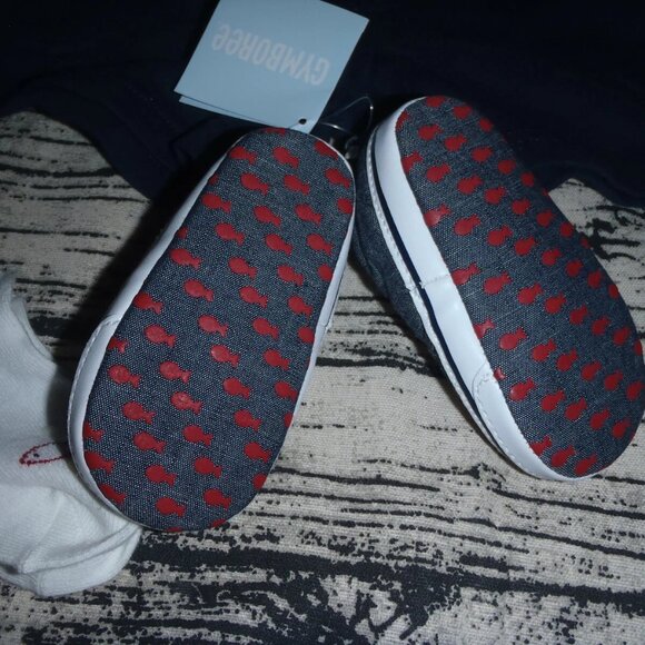 Gymboree Pelican Catch 12-18 Month Shorts Shirt Socks Size 04 Shoes Outfit NWT - Picture 5 of 7